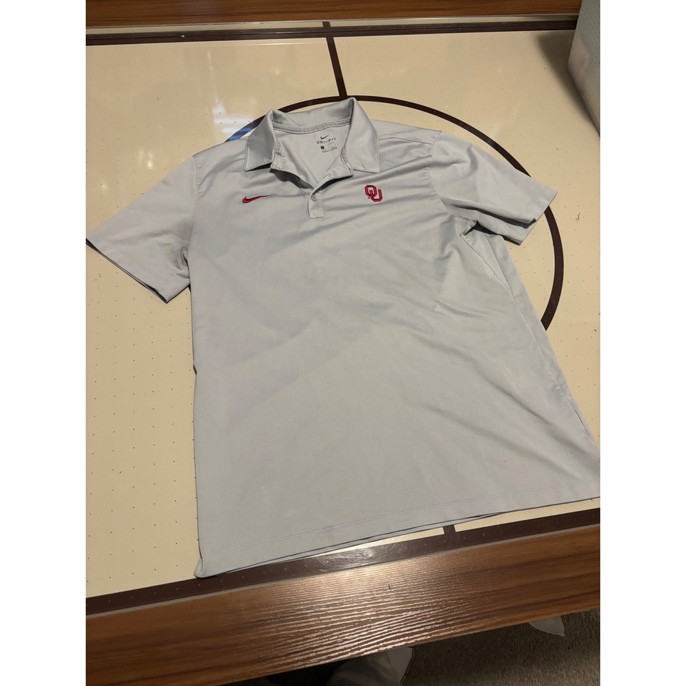 1167 Nike Dri-FIT Oklahoma Sooners Mens L Grey Short Sleeve Polo Shirt OU Logo